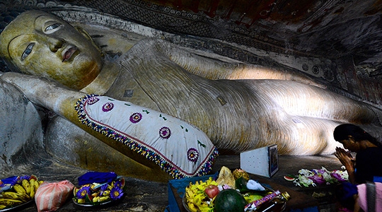 มหัศจรรย์ถ้ำแห่งศรัทธา “Dambulla Cave”