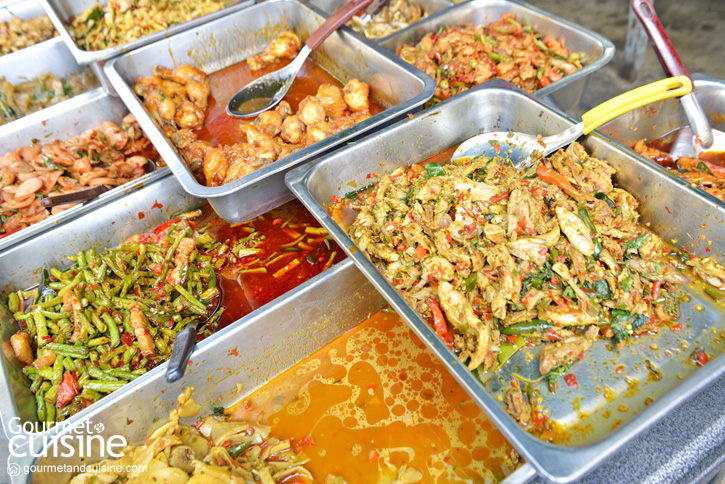 ข้าวแกงผู้ใหญ่ลี