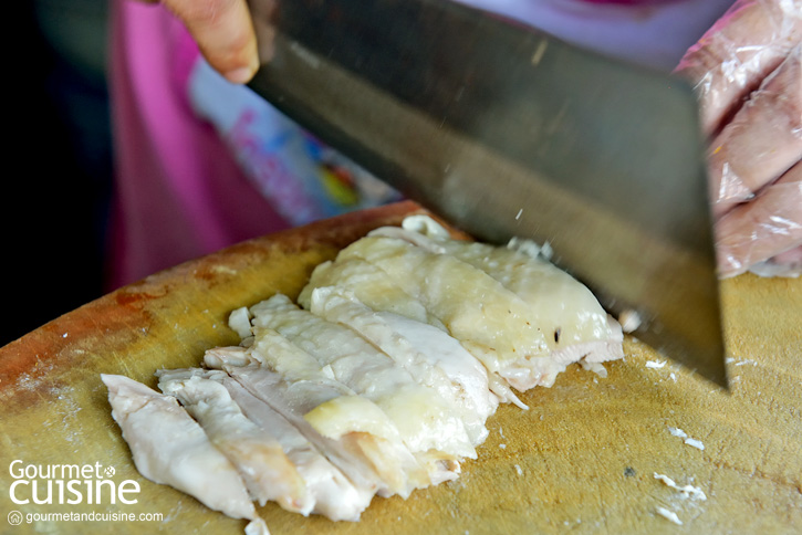 ข้าวมันไก่มงคลชัย