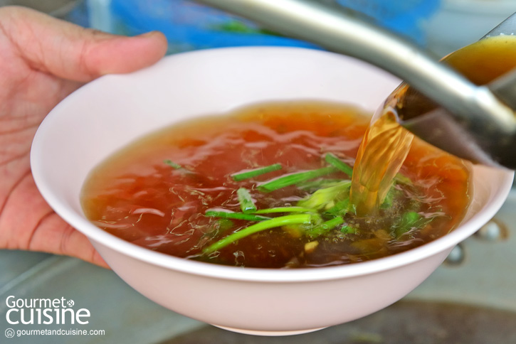 ข้าวมันไก่มงคลชัย