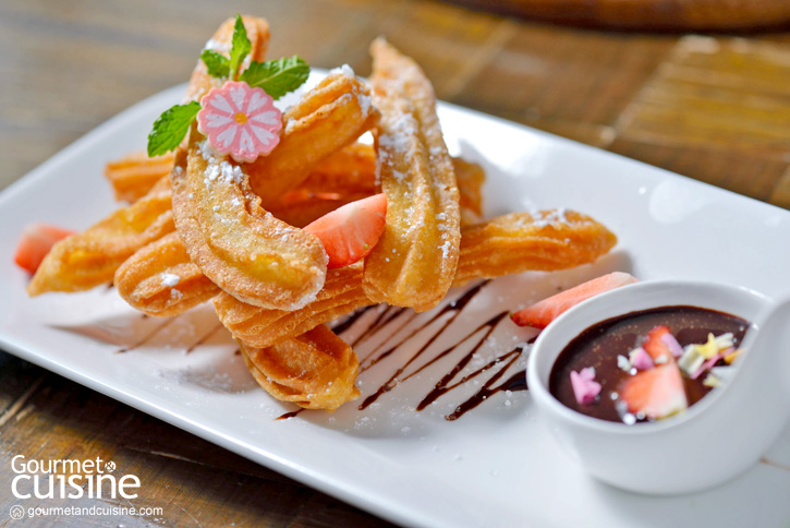 ดื่มด่ำกับบรรยากาศสุดหรูใจกลางสุขุมวิทไปกับ “MOJJO Rooftop Lounge & Bar”