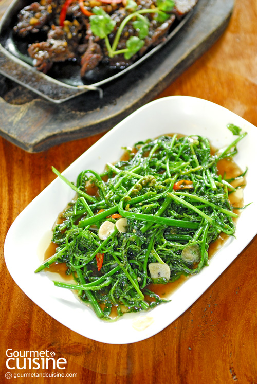 ชวนกิน 10 ร้านอาหารอร่อย “ระยอง” ห้ามพลาด!