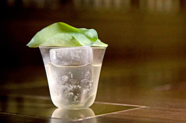 ดื่มด่ำโลกของเฮมิงเวย์ที่ The Old Man บาร์อันดับ 1 จากฮ่องกงสู่แมนดาริน โอเรียนเต็ล กรุงเทพฯ