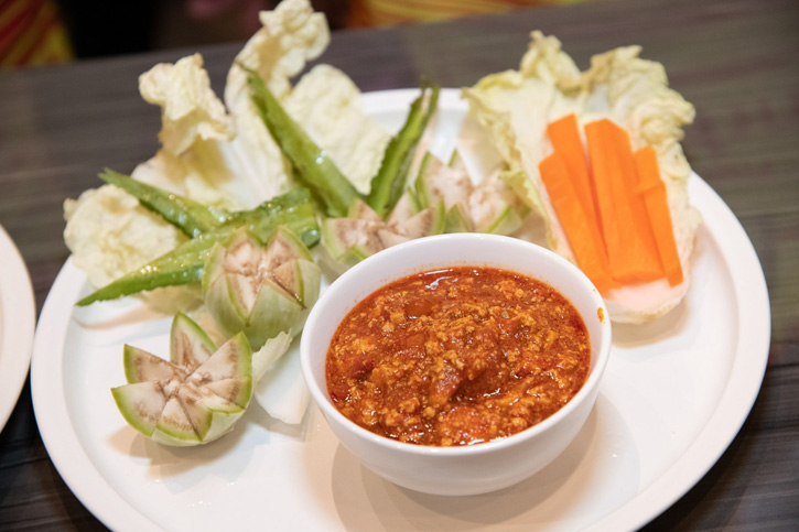 “น้ำพริกอ่องเจ”