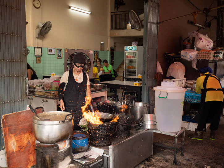 ละเลียดอาหารริมทางร้านดังทั่วเอเชียไปกับสารคดีชุด Street Food