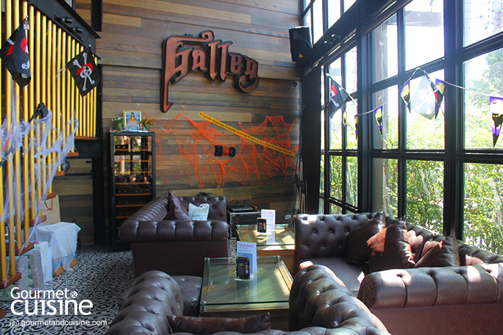 Galley Bar & Restaurant