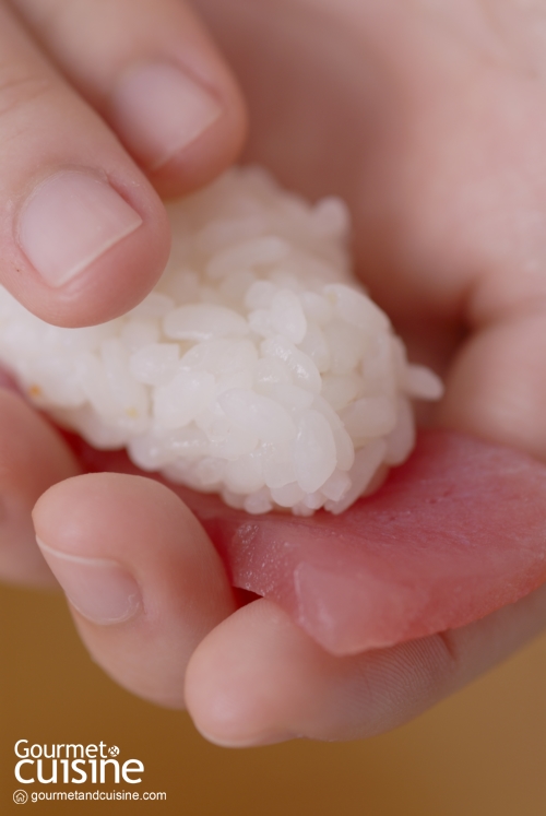 วิธีปั้นซูชิ อร่อยง่ายได้ที่บ้าน