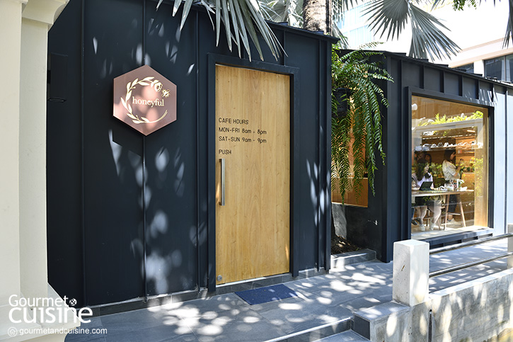 Honeyful Café หวานแต่ดีที่คาเฟ่น้ำผึ้งแสนน่ารักแห่งซอยสุขุมวิท 24