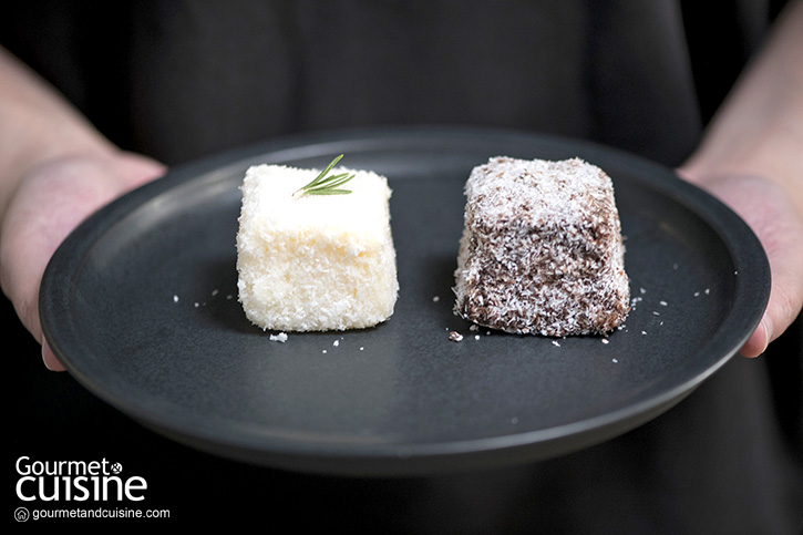 Taste Café Atelier กาแฟดีในโกดังศิลปะสุดฮิปบนถนนวัวลาย