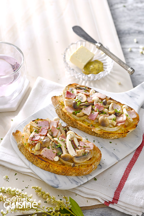 Grilled Mushroom and Onion Opened-Sandwich
