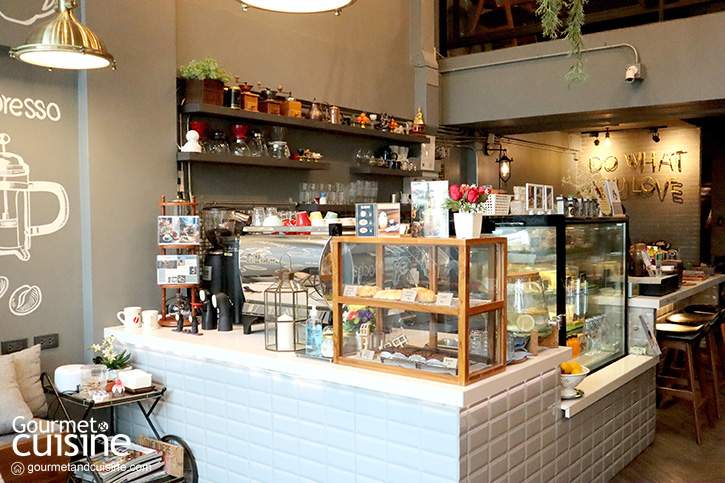 B Bake คาเฟ่สำหรับคนรักเค้กแห่งโครงการ The Master อุดมสุข