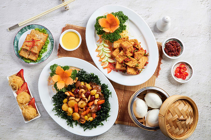 เซ็นทาราแกรนด์ ลาดพร้าว ชวนอิ่มกายอิ่มใจกับอาหารเจ ให้อร่อยเต็มที่จาก 2 ห้องอาหารยอดนิยม