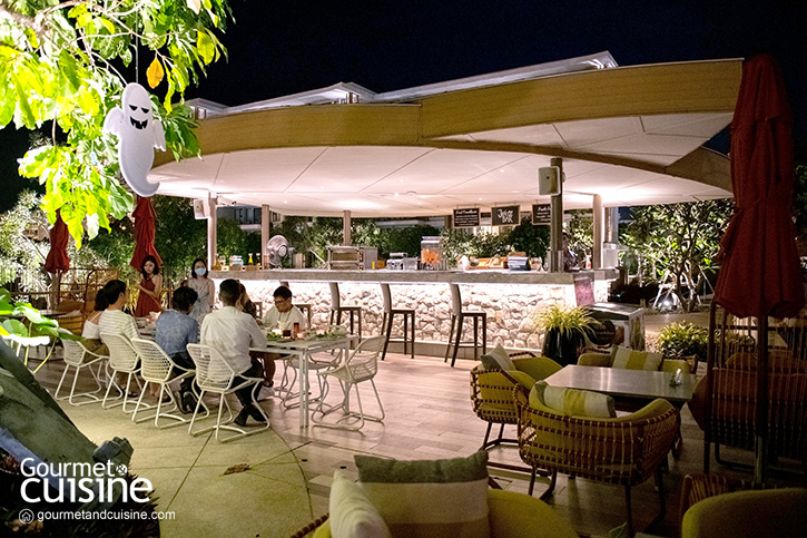 Aqua Eatery & Bar ห้องอาหารสวยริมสระแห่ง Amari Pattaya