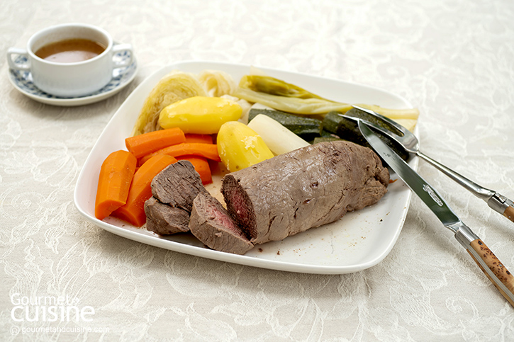 เนื้อผูกเชือก (Boeuf à la Ficelle)