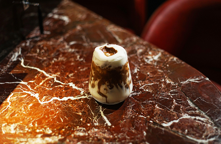 Playroom Café คาเฟ่สุดเซ็กซี่เฉพาะกิจสำหรับคอกาแฟย่านเอกมัย