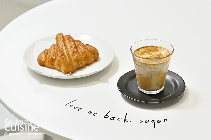 Blacksugar Cafe แฟชั่นคาเฟ่สไตล์มินิมอล ย่านรามอินทรา