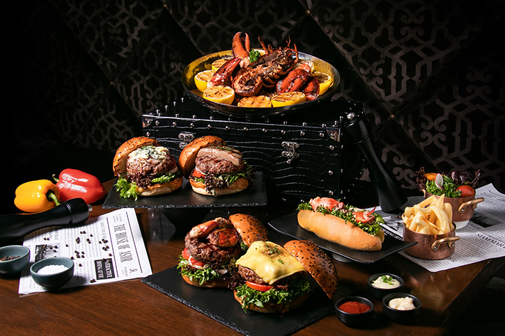 เดอะ เซนต์ รีจิส กรุงเทพฯ นำ “BURGERS & LOBSTERS” กลับมาให้ลิ้มลองอีกครั้ง เสิร์ฟ ณ เดอะ เซนต์ รีจิส บาร์