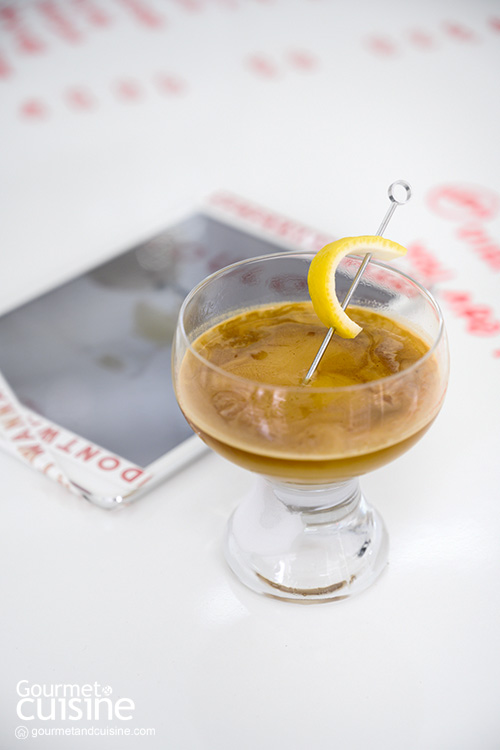 จิบกาแฟที่บ้านหลังใหม่ย่านสะพานควายของ Sleep Enemy