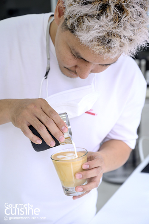 จิบกาแฟที่บ้านหลังใหม่ย่านสะพานควายของ Sleep Enemy