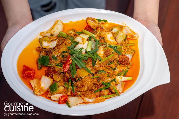 อ่าวขนอม ซีฟู้ด ร้านอาหารวิวทะเล แห่งเมืองนครศรีธรรมราช