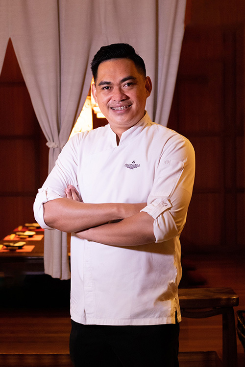 เชฟธีระภัทร์ แก้วภิรมย์ (เชฟหนึ่ง)
