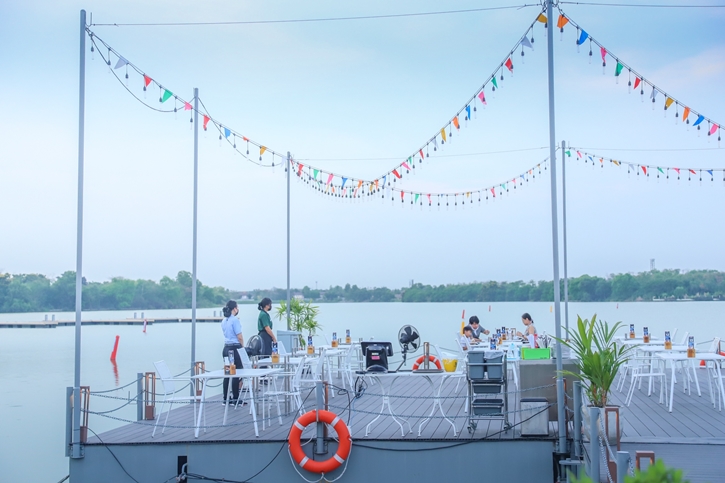 ชวนสายกินไปฟินกับ 5 เมนูซีฟู้ดสุดพิเศษที่ Breeze Café & Bar