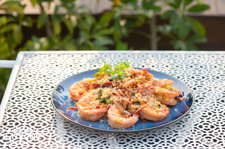 กุ้งแชบ๊วยผัดพริกเกลือ