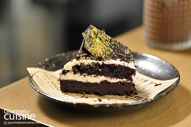 Onethird Club & Café คาเฟ่สเปซสงบ แสนสบาย