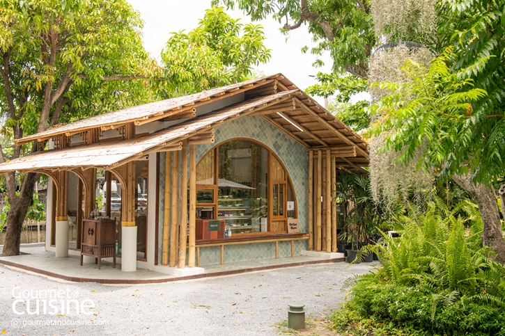 Natura Cafe ห้องรับแขกของภูมิใจการ์เด้น สวนลิ้นจี่ร้อยปีริมคลองบางขุนเทียน