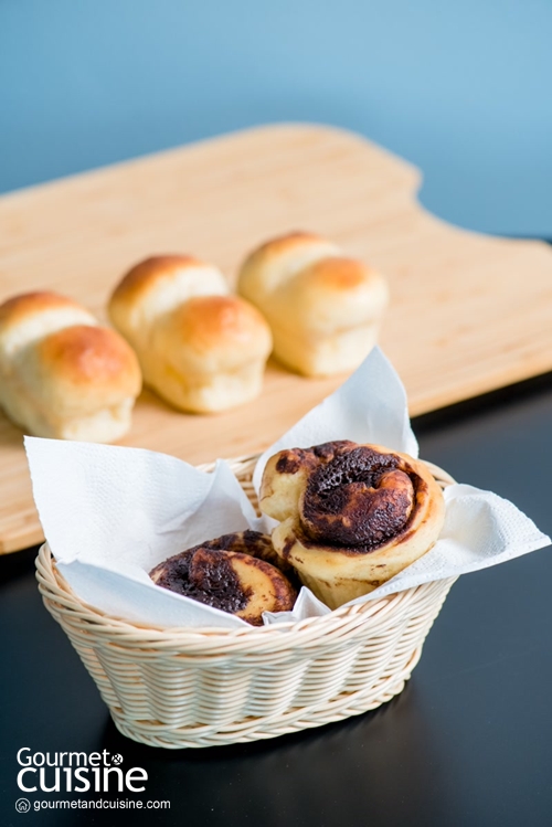 Smilibakery ร้านขนมแบบเดลิเวอรี่ที่ทำด้วยใจของ ‘เชฟลี่ พรชนัน’