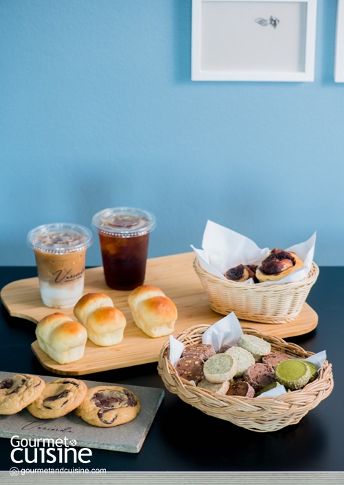 Smilibakery ร้านขนมแบบเดลิเวอรี่ที่ทำด้วยใจของ ‘เชฟลี่ พรชนัน’