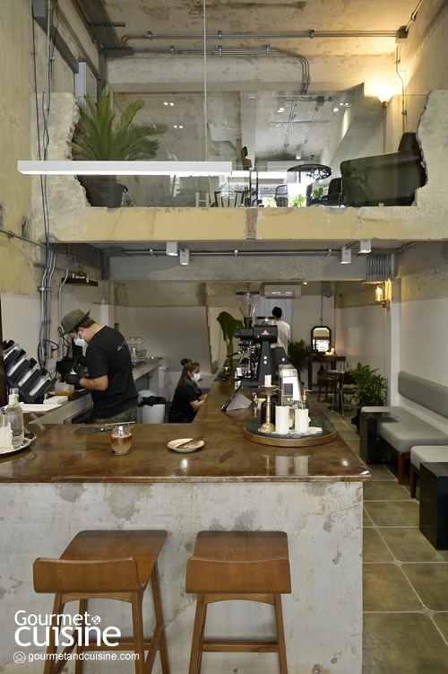 Yellow Teeth sip n' snap คาเฟ่สไตล์วินเทจน้องใหม่ย่านโชคชัย 4