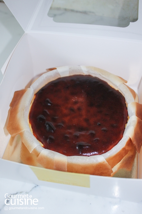 กินชีสเค้กหน้าไหม้ในแบบที่ดีกว่ากับ Bake It Better