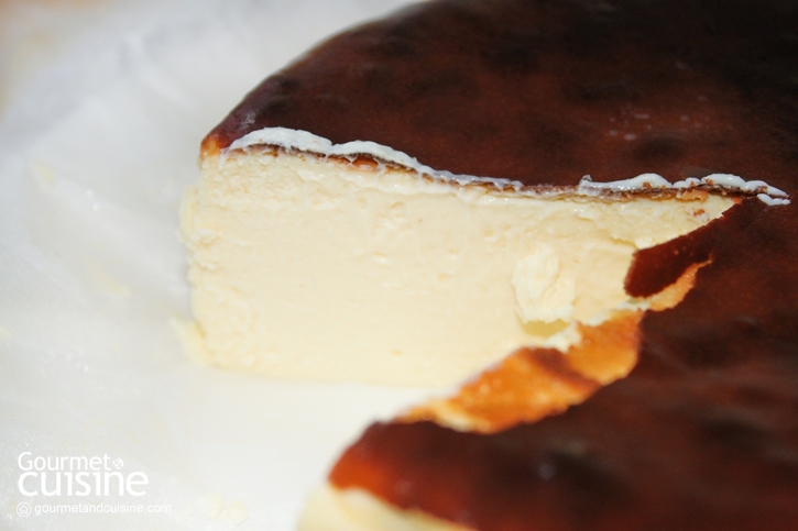 กินชีสเค้กหน้าไหม้ในแบบที่ดีกว่ากับ Bake It Better