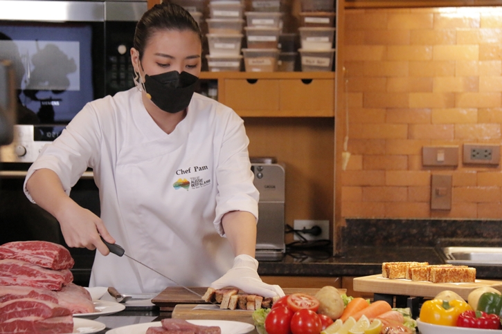 Virtual Chef’s Table with Chef Pam เชฟเทเบิลแบบออนไลน์กับเนื้อออสเตรเลียสุดJuicyฝีมือเชฟแพม