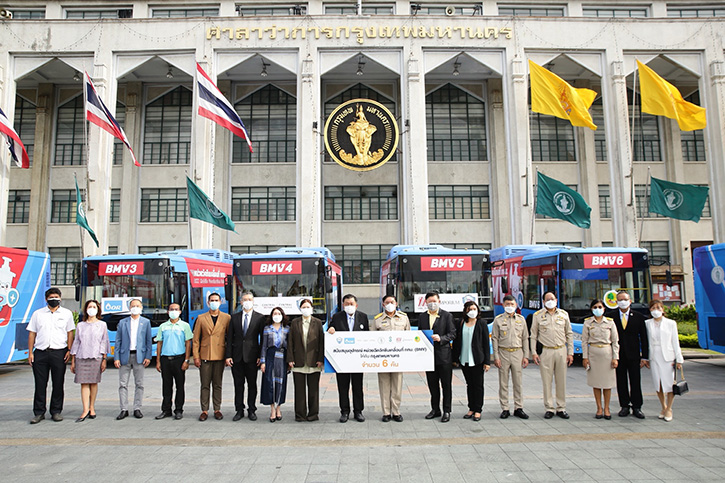เดอะมอลล์ กรุ๊ป จับมือ กรุงเทพมหานคร สู้วิกฤตโควิด–19 ร่วมสนับสนุนรถฉีดวัคซีนถึงบ้าน เพื่อเร่งฉีดวัคซีนโควิด-19 เชิงรุกในพื้นที่กรุงเทพฯ