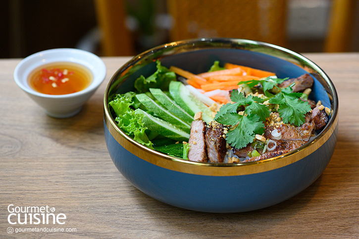 Son of Saigon ร้านอาหารเวียดนามที่มาพร้อมหมูย่างสูตรเด็ด ยกตำรับจากไซง่อนมาเสิร์ฟถึงทองหล่อ