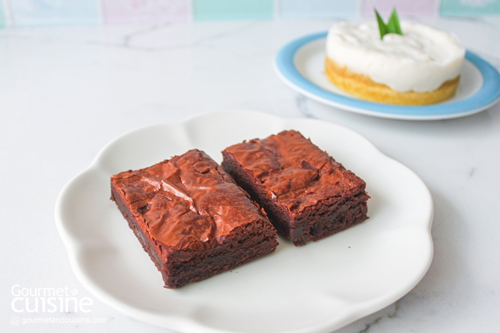 ชี้เป้าเค้กมะพร้าวฟินๆ จาก Your Pastry