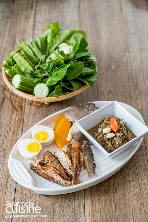 ยักษ์ กะ โจน (สัมมากร) ร้านอาหารที่เสิร์ฟเมนูแบบ ‘ตามมี’ แล้วแต่วัตถุดิบที่มีในแต่ละวัน