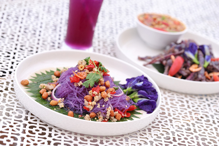ชวนปาร์ตี้ธีมสีม่วง @ 4 ร้านอาหารชั้นนำ ริมทะเลสาบเมืองทองธานี ตั้งแต่วันนี้ – 31 มกราคม 2565