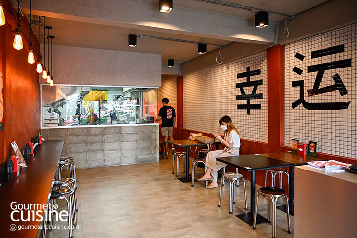 MHAN - หมาน ร้านอาหารเอเชียนสตรีทฟู้ดจากเชียงใหม่ มาเปิดบ้านหลังใหม่แล้ว ย่านสะพานควาย
