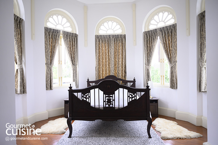 จิบชาชมวังเก่าที่ Deva Manor ย่านกรุงเกษม ไม่ต้องนั่งไทม์แมชชีนเพราะขับรถมาที่นี่ง่ายกว่า