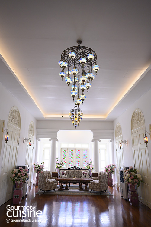 จิบชาชมวังเก่าที่ Deva Manor ย่านกรุงเกษม ไม่ต้องนั่งไทม์แมชชีนเพราะขับรถมาที่นี่ง่ายกว่า