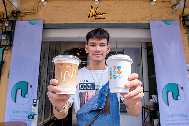 โรบอทบาริสต้าสุดล้ำ ให้คุณสัมผัสเครื่องดื่มแก้วโปรดเป็นคนแรก na bowon ROBO X CAFE เดสติเนชั่นใหม่ ใจกลางพระนคร ตอบรับสังคมนิวนอร์มอล