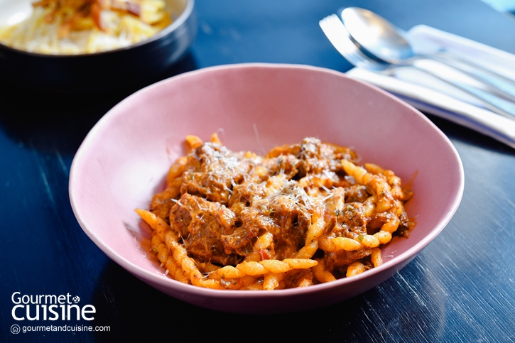 La Dotta Pasta Bar & Store