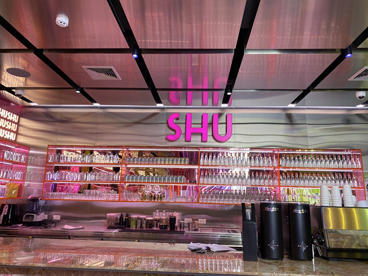 เปิดแล้ว!!! SHU CAFÉ RUNWAY SIAM SQUARE ผับคาเฟ่แห่งแรกในเอเชีย ใจกลางสยามสแควร์