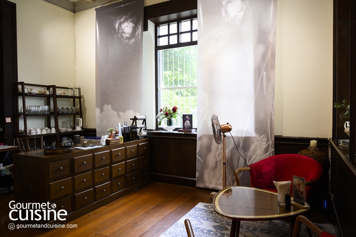 ย้อนเวลาจิบชาในบ้านโบราณที่ Sriyan Tearoom