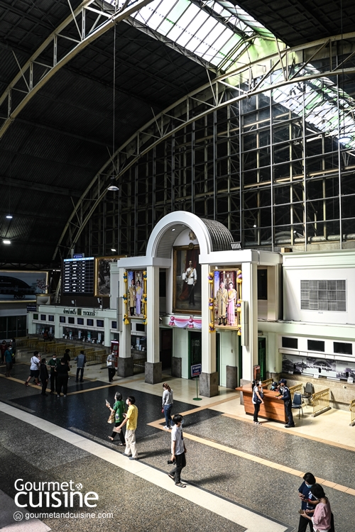 โถงกลางสถานีกรุงเทพ