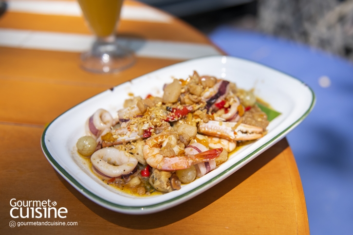 The Sky Gallery ร้านอาหารริมทะเล วิวอลังการใกล้ชิดธรรมชาติ อ.บางละมุง ชลบุรี มีดีทั้งเมนูไทยและเทศ