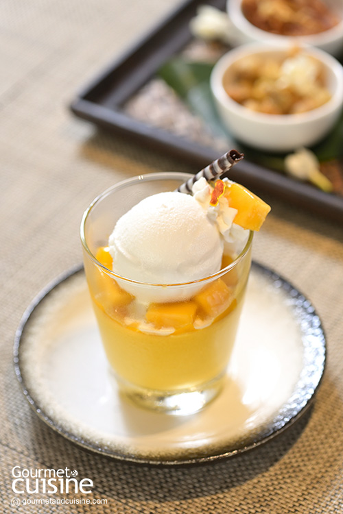 คลายร้อนตลอดซัมเมอร์ไปกับ “ชุดข้าวแช่เรือนต้น” ที่โรงแรมมณเฑียร สุรวงศ์ กรุงเทพฯ